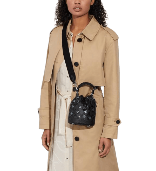 DEMPSEY DRAWSTRING BUCKET BAG 15 IN SIGNATURE CANVAS WITH SNOWFLAKE PRINT