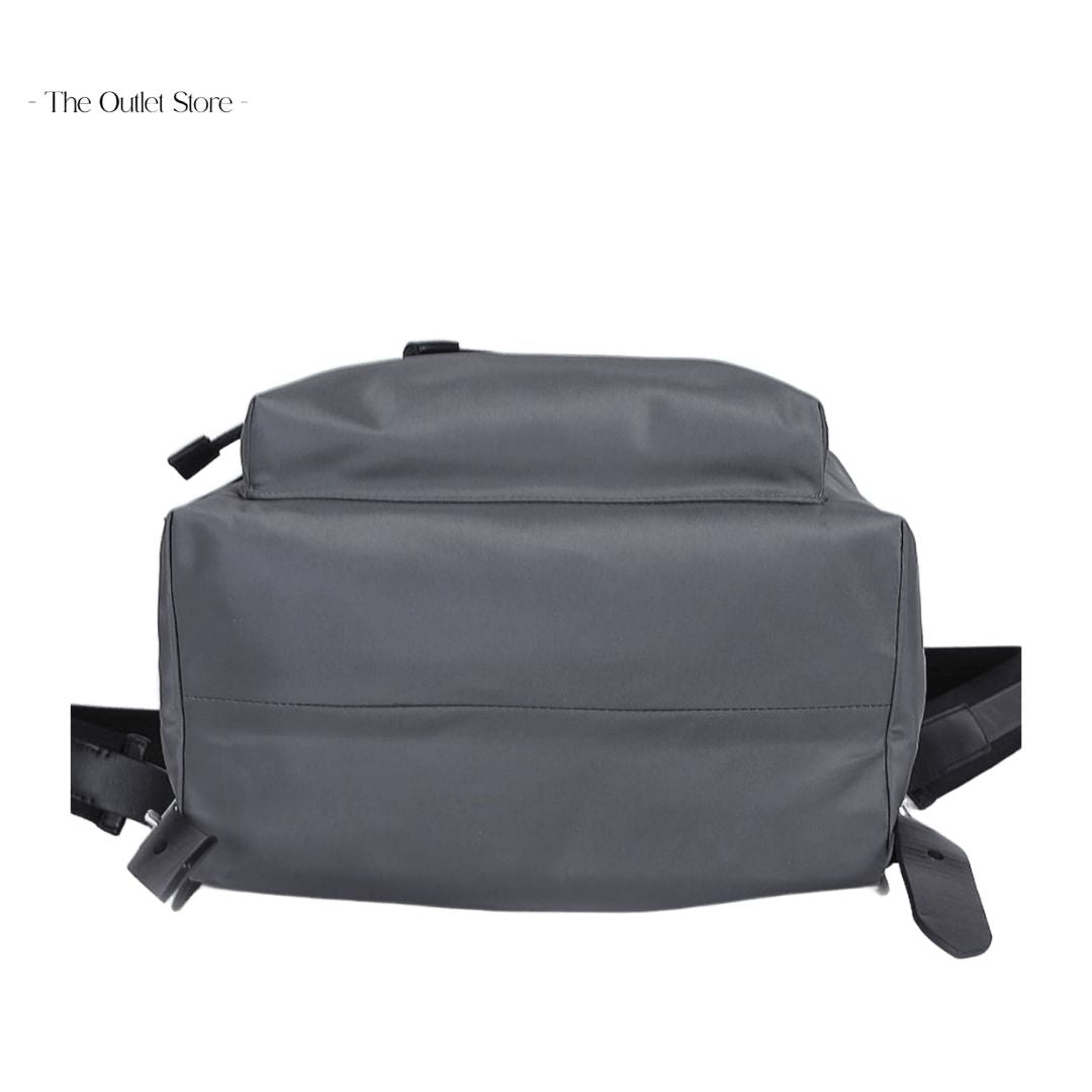 BURBERRY NYLON AVIATOR RUCKSACK (GREY)