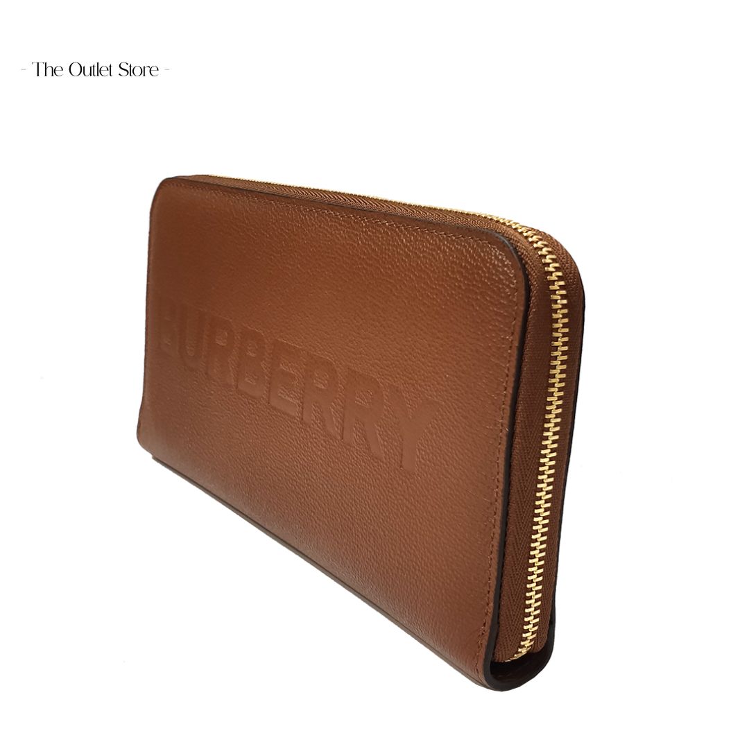 BURBERRY ROUND ZIPPER LONG WALLET