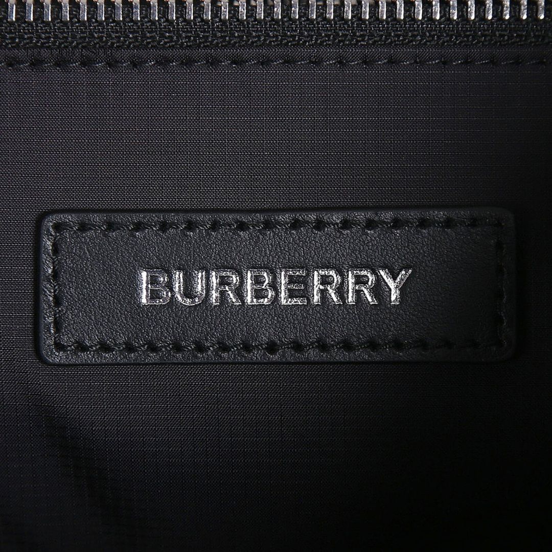 BURBERRY NYLON AVIATOR RUCKSACK (GREY)
