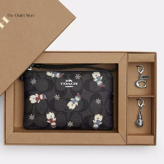 COACH BOXED CORNER ZIP WRISTLET IN SIGNATURE CANVAS WITH SNOWMAN PRINT 